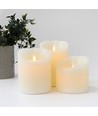 LED Stumpenkerzen Ø10cm, 3 Stk., bewegliche Flamme, weiß - Inkl. Fernbedienung und Timer, 10/12,5/15cm hoch, Echtwachs