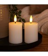 LED Blockkerzen, 2 Stück, Flammeneffekt, weiß - 7,5 cm hoch, Ø5 cm, mit Fernbedienung, echtes Wachs