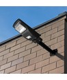 Solar-Straßenlaterne 6W mit Sensor - Fernbedienung, schwarz, 800lm, IP65