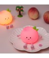 MOCHI Pfirsich Nachtlicht aus weichem Silikon - aufladbar, Touch-dimmbar