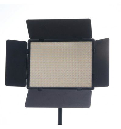 200W LED-Lichtpanel für Foto & Video - Inkl. Barndoors, einstellbare CCT und 8 Effekte