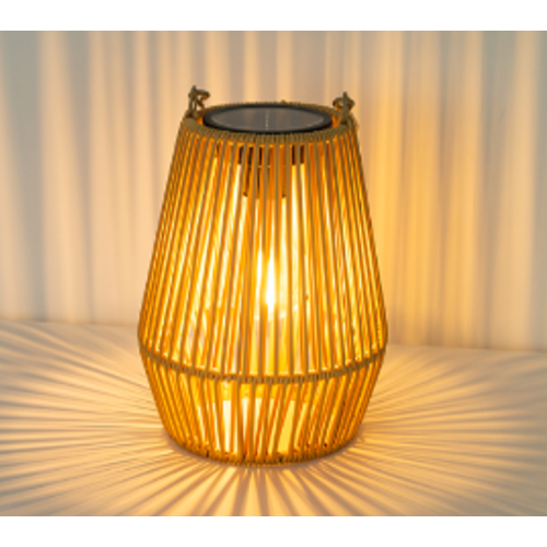 Solar Rattan Laterne – Boho Gartenlampe mit Dämmerungssensor, IP44