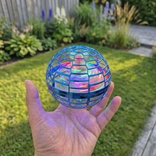 Hover Orb fliegender Ball mit RGB-Licht - Ø9,5 cm, blau, perfekt für Kinder und Junggebliebene