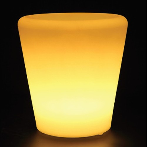 V-Tac RGB LED Blumentopf-Verstecker - Wiederaufladbar, mit Fernbedienung, 28x28x29 cm