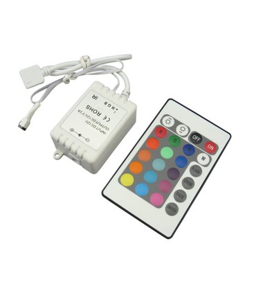 Infrarot RGB-Controller zur Veranschaulichung von Modellnummern auf der Gehäuserückseite.